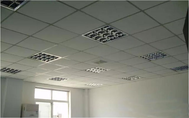 辦公室裝修吊頂材料選擇的種類(lèi)和類(lèi)型