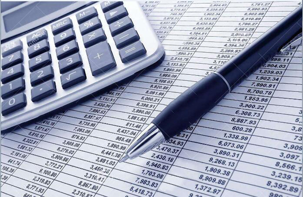 對工程進行驗收，交付合同余款