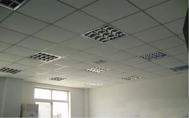 辦公室裝修吊頂材料選擇的種類(lèi)和類(lèi)型